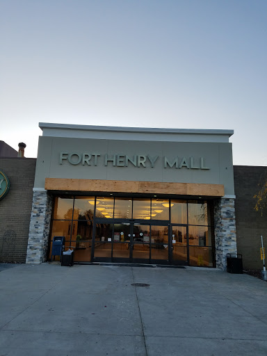 Shopping Mall «Fort Henry Mall», reviews and photos, 2101 Fort Henry Dr, Kingsport, TN 37664, USA