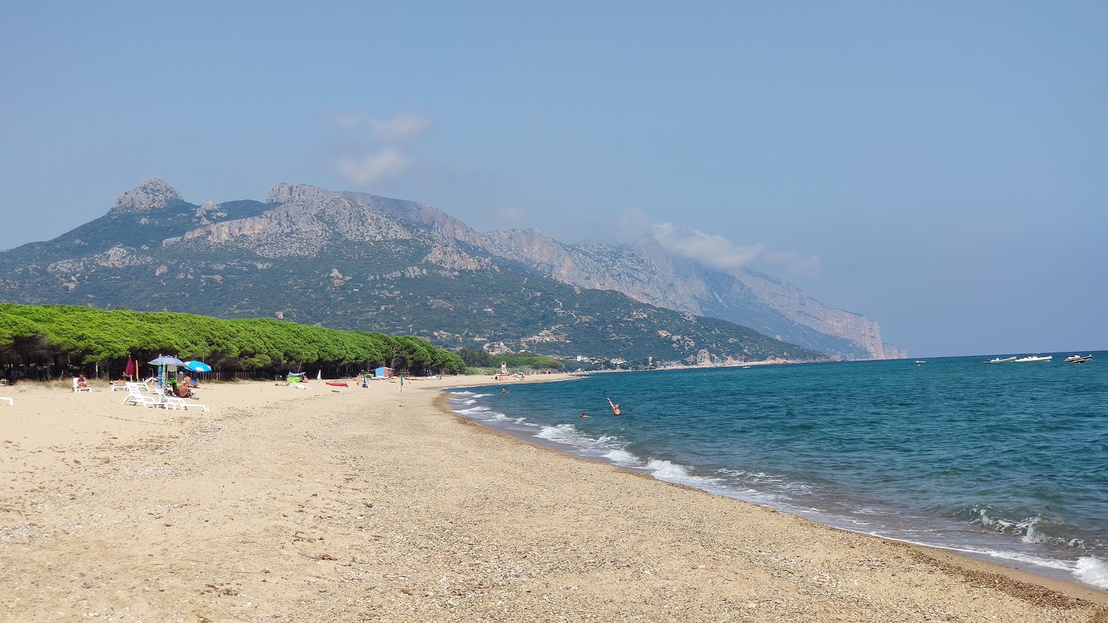 Fotografija Spiaggia di Iscrixedda z visok stopnjo čistoče