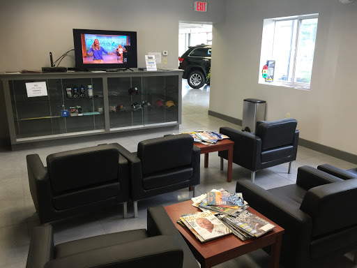 Car Dealer «Hiller Company», reviews and photos, 635 Mill St, Marion, MA 02738, USA