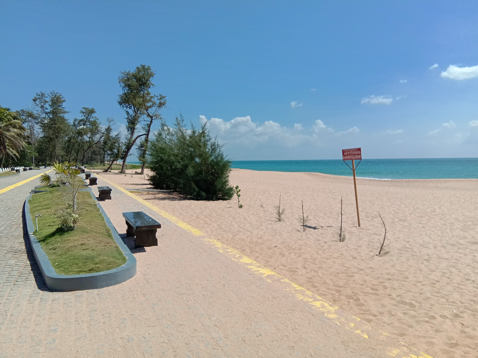Paramanvilai Beach photo #9