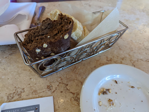 Restaurant «The Cheesecake Factory», reviews and photos, 5799 N Bayshore Dr, Glendale, WI 53217, USA