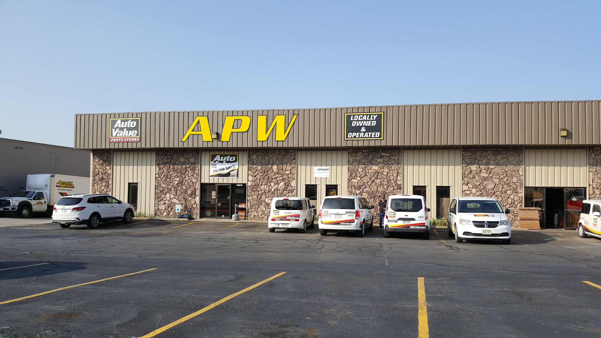 Auto parts store In Omaha NE 