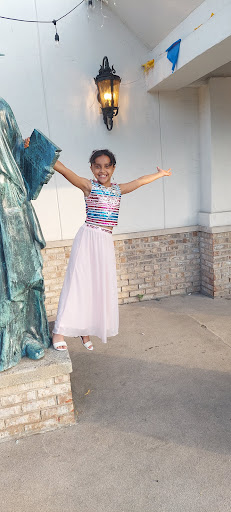 Shoe Store «Famous Footwear», reviews and photos, 26486 Ford Rd, Dearborn Heights, MI 48127, USA