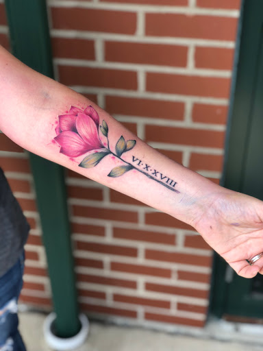 Explore ladies shoulder tattoo ideas, creative tattoo ideas in Lockport, available at Archer Ink Tattoo