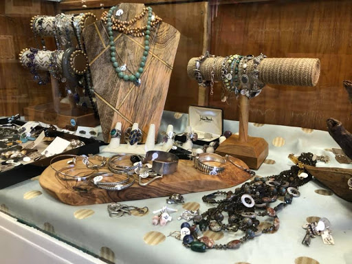 Thrift Store «Second Glance», reviews and photos, 2 Pond Rd # 1, Gloucester, MA 01930, USA