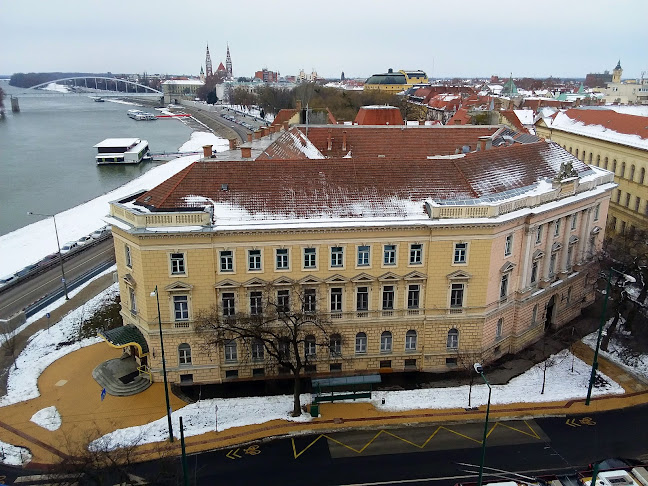 Értékelések erről a helyről: Csongrád-Csanád Megyei Önkormányzat, Szeged - Közjegyző