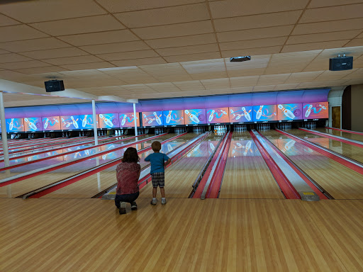 Bowling Alley «Parkside Lanes», reviews and photos, 815 S Co Rd 200 W, Greensburg, IN 47240, USA