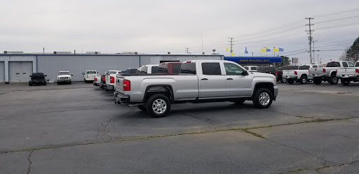 Used Car Dealer «Gowen Wholesale Auto», reviews and photos, 1900 N Locust Ave, Lawrenceburg, TN 38464, USA