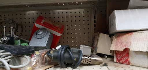 Electronics Store «Apache Reclamation & Electronics», reviews and photos, 313 W Apache St, Phoenix, AZ 85003, USA