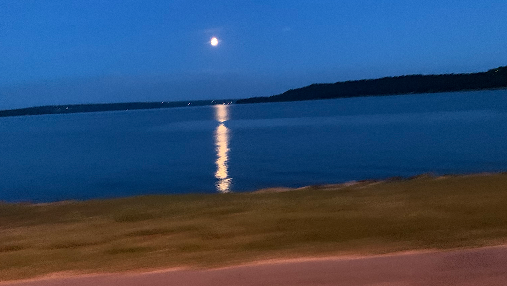 Lake Day, Spa LLC 74432