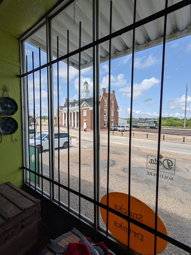 Antique Store «Levee Street Market Place», reviews and photos, 1001 Levee St, Vicksburg, MS 39183, USA