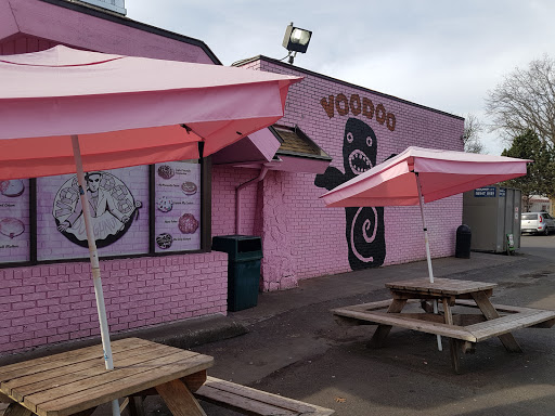Donut Shop «Voodoo Doughnut», reviews and photos, 22 SW 3rd Ave, Portland, OR 97204, USA