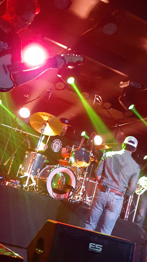 Barbecue Restaurant «Silver Saloon», reviews and photos, 1708 TX-34, Terrell, TX 75160, USA