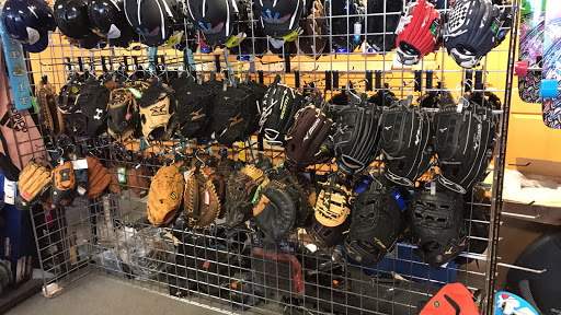 Sporting Goods Store «Play It Again Sports», reviews and photos, 35181 US Hwy 19 N, Palm Harbor, FL 34684, USA