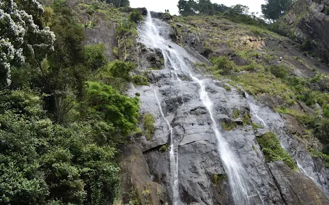 Bambarakanda Falls image