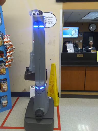 Grocery Store «Stop & Shop», reviews and photos, 13440 Springfield Blvd, Springfield Gardens, NY 11413, USA