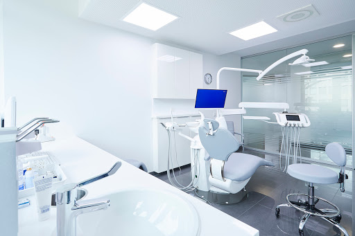 Dental clinics in Stuttgart