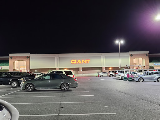 Grocery Store «Giant Food Stores», reviews and photos, 2174 W Union Blvd, Bethlehem, PA 18036, USA