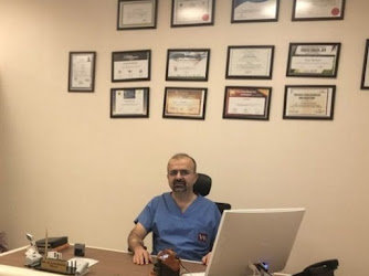 Doç. Dr. Yaşar Bozkurt - Üroloji