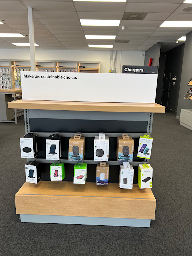 Cell Phone Store «GoWireless Verizon Authorized Retailer», reviews and photos, 1985 FL-60, Valrico, FL 33594, USA