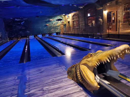 Sporting Goods Store «Bass Pro Shops», reviews and photos, 1000 Bass Pro Dr NW, Altoona, IA 50009, USA