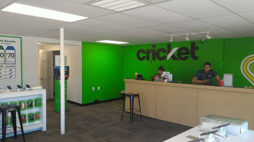 Cell Phone Store «Cricket Wireless Authorized Retailer», reviews and photos, 1344 Asheville Hwy, Hendersonville, NC 28791, USA