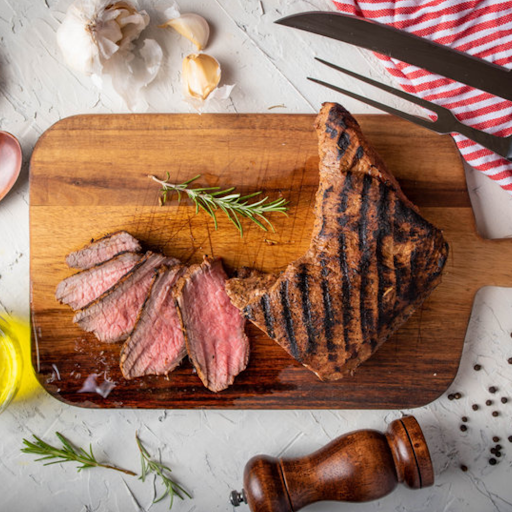 Grocery Store «Rays Food Place», reviews and photos, 875 Redwood Dr, Garberville, CA 95542, USA