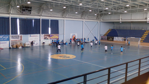 MUNICIPAL SPORTS CENTER OLÍAS DEL REY en Olías del Rey, Toledo