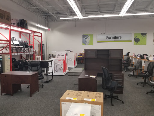 Office Supply Store «Staples», reviews and photos, 11806 Bruce B Downs Blvd, Tampa, FL 33612, USA