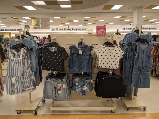 Department Store «Marshalls», reviews and photos, 3000 Grapevine Mills Pkwy, Grapevine, TX 76051, USA