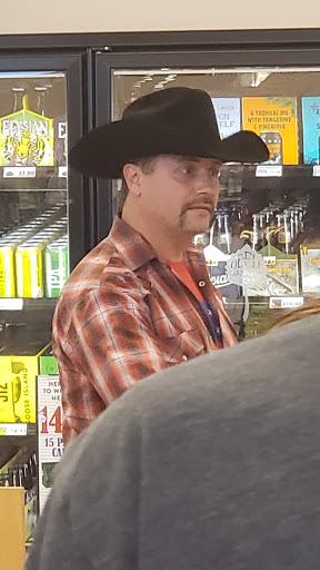 Liquor Store «Detroit Lakes City Liquor Store», reviews and photos, 200 Holmes St E, Detroit Lakes, MN 56501, USA