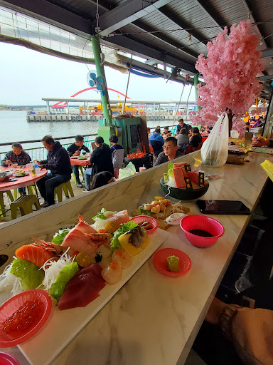 彌豐日式料理-東港華僑市場(黑鮪魚、生魚片、握壽司、丼飯) 的照片