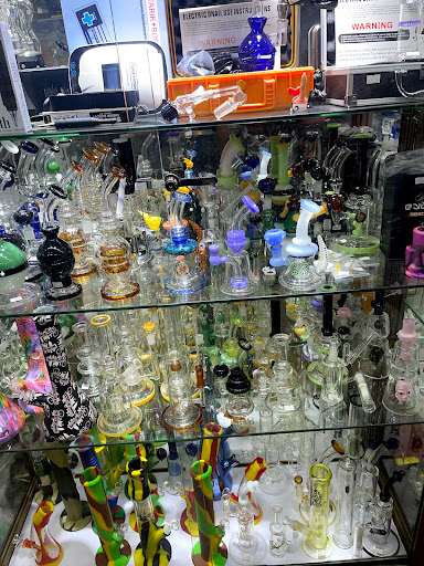 Hookah Bar «Brooklyn Smoke Shop Inc», reviews and photos, 198 Flatbush Ave, Brooklyn, NY 11217, USA