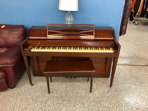 Thrift Store «Peninsula Rescue Mission Thrift Store», reviews and photos, 6200 Jefferson Ave, Newport News, VA 23605, USA