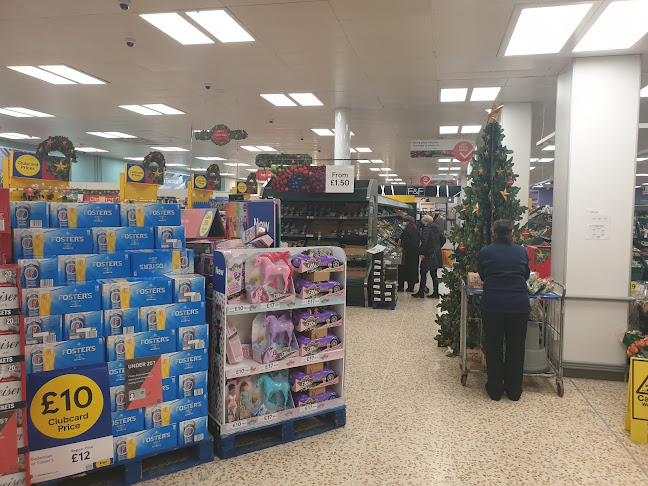 Comments and reviews of Tesco Superstore