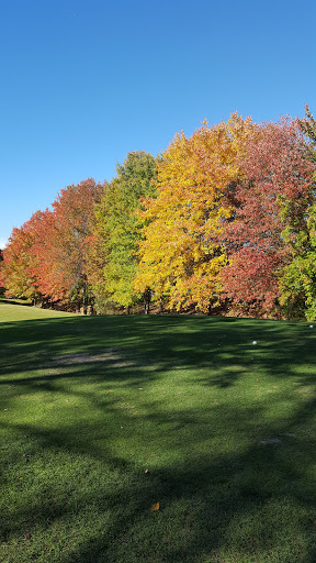 Golf Course «Hickory Hill Golf Course», reviews and photos, 200 N Lowell St, Methuen, MA 01844, USA