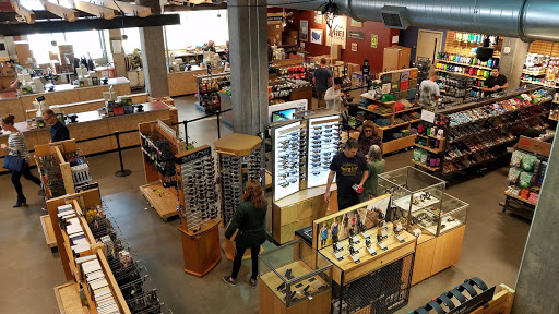 Camping Store «REI», reviews and photos, 1405 NW Johnson St, Portland, OR 97209, USA
