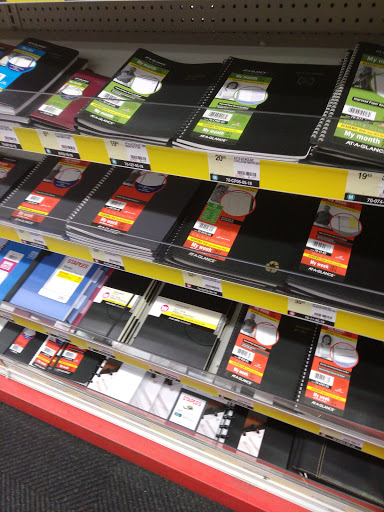 Office Supply Store «Staples», reviews and photos, 111 Middlesex Turnpike, Burlington, MA 01803, USA