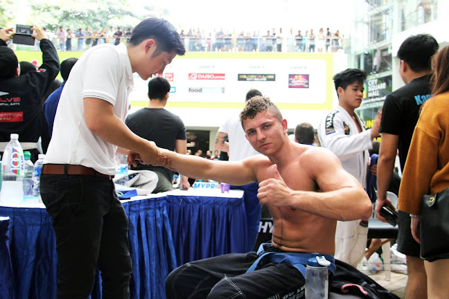 Comentarii opinii despre State Of Flow (Dr Timothy Foo, Chiropractor)