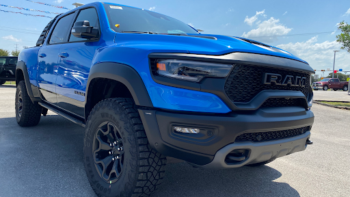 Car Dealer «Yaklin Chrysler Dodge Jeep RAM», reviews and photos, 1550 W Kingsbury St, Seguin, TX 78155, USA