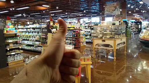 Grocery Store «Earth Fare», reviews and photos, 10903 Parkside Dr, Knoxville, TN 37934, USA