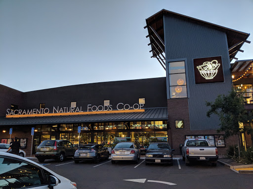 Grocery Store «Sacramento Natural Foods Co-op», reviews and photos, 2820 R St, Sacramento, CA 95816, USA