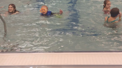 Water Park «Kingsport Aquatic Center», reviews and photos, 1820 Meadowview Pkwy, Kingsport, TN 37660, USA