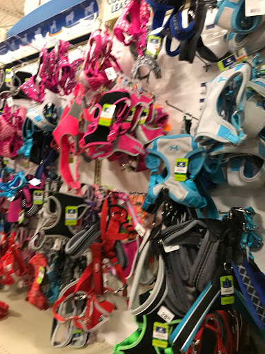Pet Supply Store «PetSmart», reviews and photos, 3439 Princeton Rd, Hamilton, OH 45011, USA