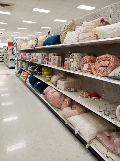 Department Store «Target», reviews and photos, 128 Bailey Farm Rd, Monroe, NY 10950, USA