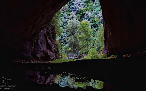 Dabarska pećina image