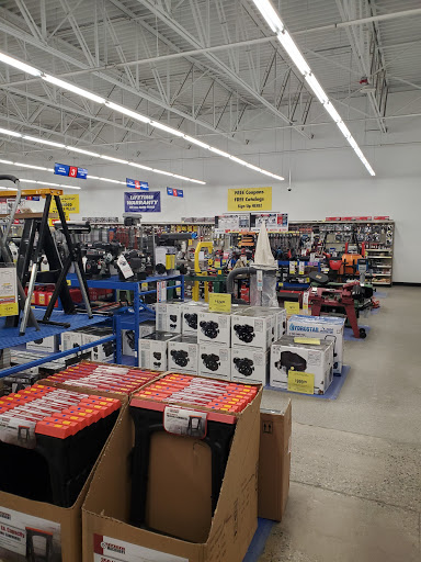 Hardware Store «Harbor Freight Tools», reviews and photos, 50 Springer Dr, Bangor, ME 04401, USA