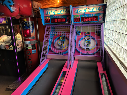 Shopping Mall «Bridle Trails Shopping Center», reviews and photos, 6501-6625 132nd Ave NE, Kirkland, WA 98033, USA