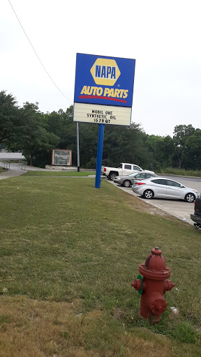 Auto Parts Store «NAPA Auto Parts - Genuine Parts Company», reviews and photos, 2010 Pat Booker Rd, Universal City, TX 78148, USA