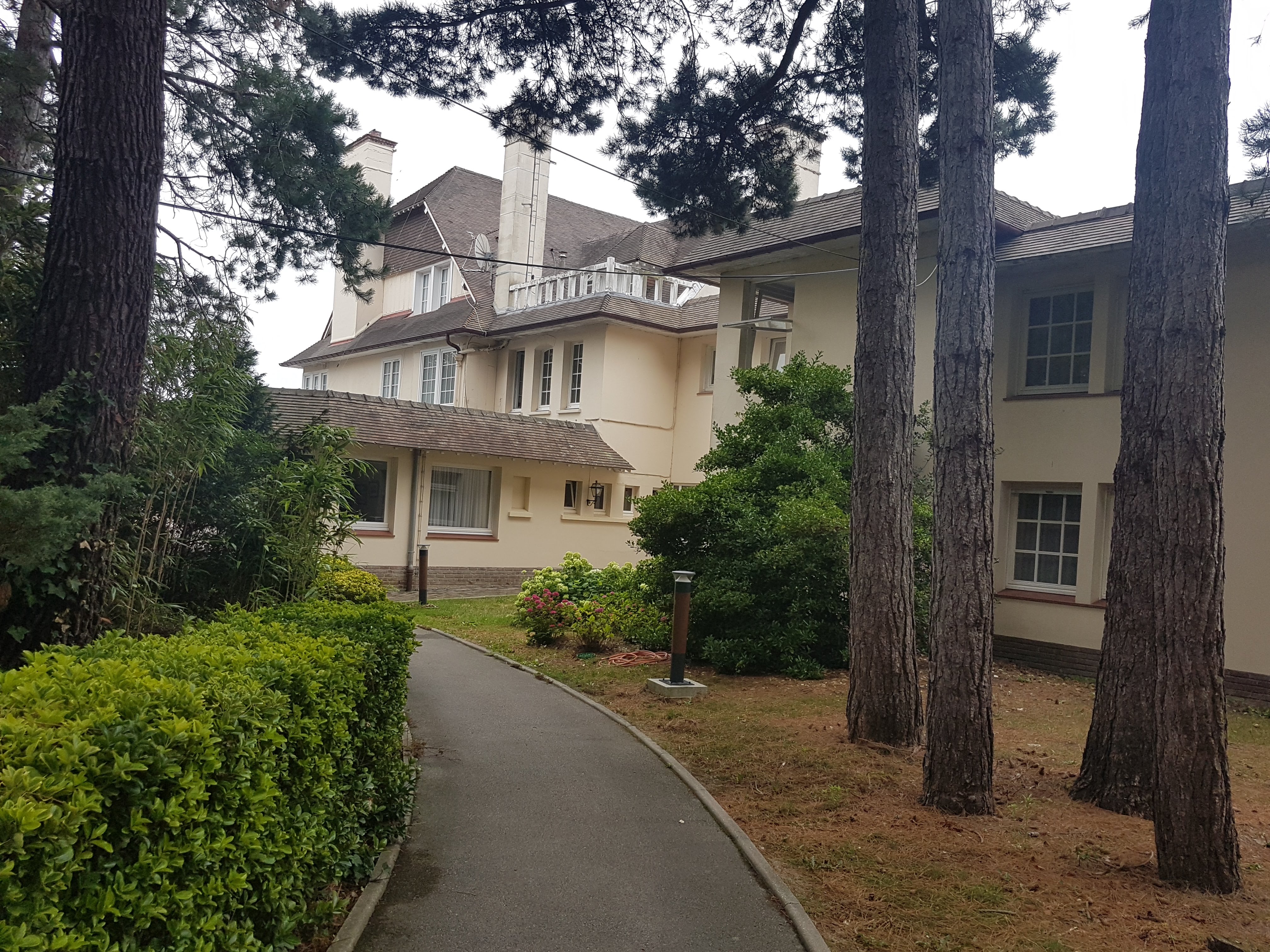 Photo n° 4 de l'avis de Elizabeth.i fait le 13/08/2019 à 12:09